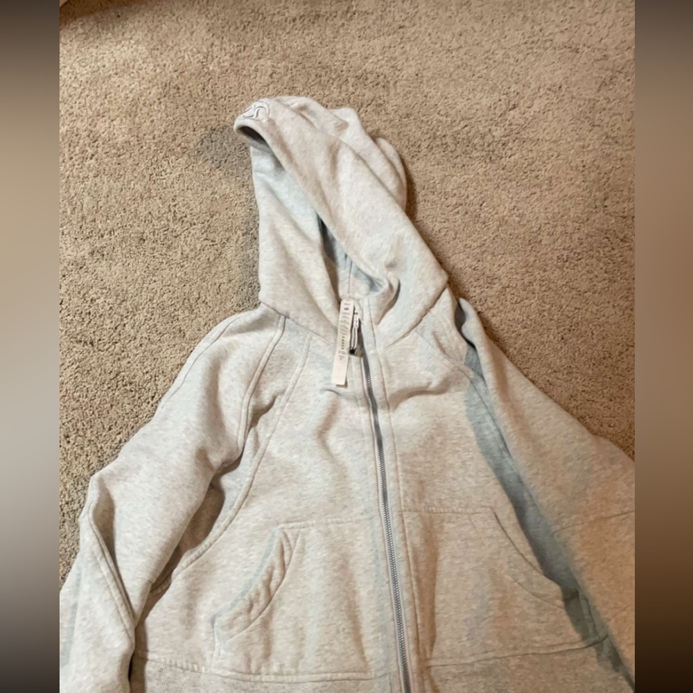 Full zip cropped scuba